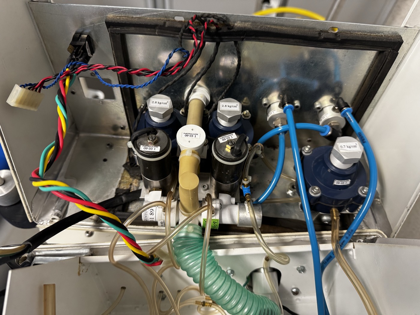 Interior de un ventilador mecánico en servicio